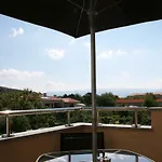Kay * Baška