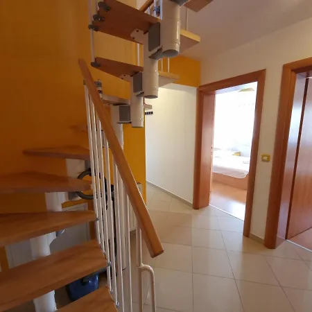 Kay Apartmán *